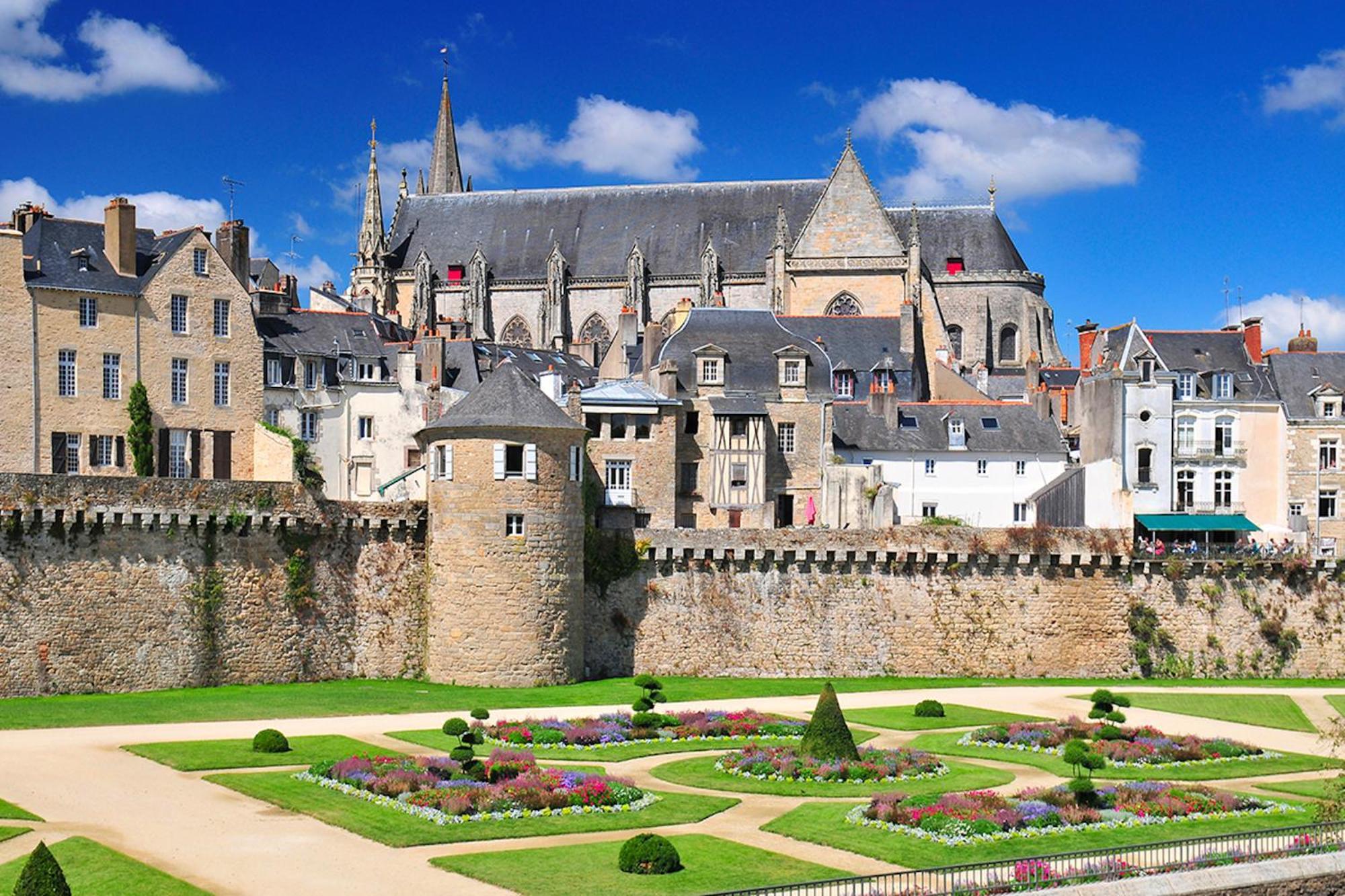 Appartamento Studio De Caractere Du Centre Historique De Vannes Esterno foto